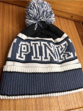 Victoria’s Secret PINK Pom Pom Beanie in Navy, Black & White NICE!!